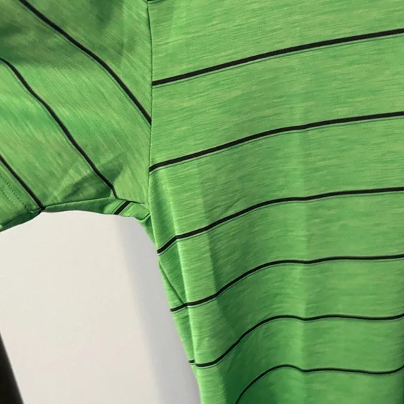 Under Armour Men's Polo Shirt in Green with Black Stripes - Picture 3 of 6